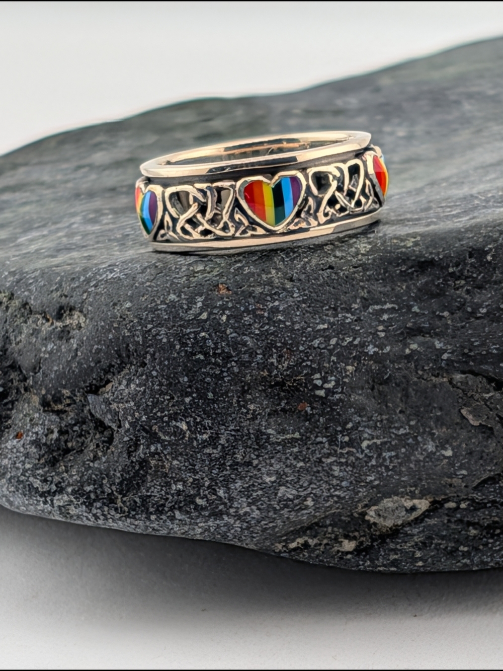 Sterling Silver Rainbow Heart Celtic Spinner Band Ring Size 7